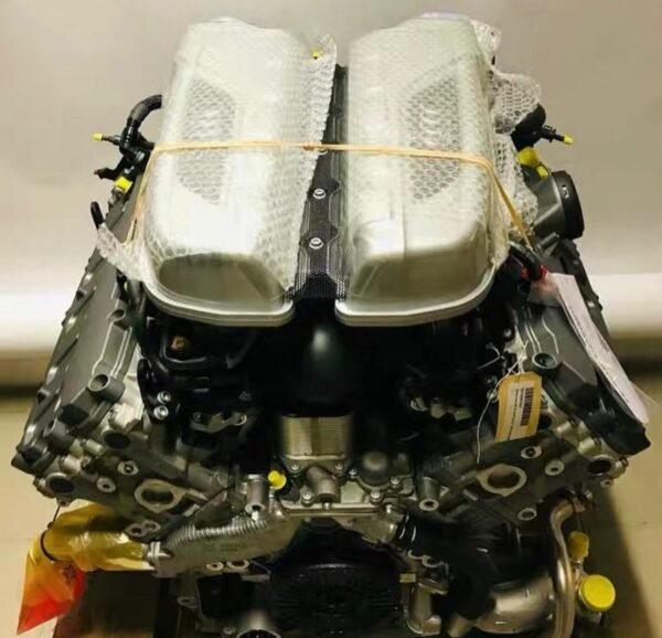 Lamborghini & Audi R8 5.2L V10 engine