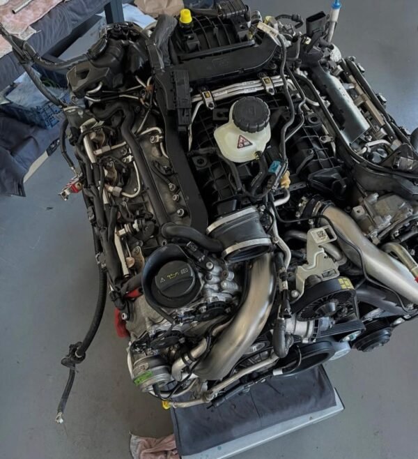 Mercedes-Benz AMG M157 5.5L V8 Biturbo Engine